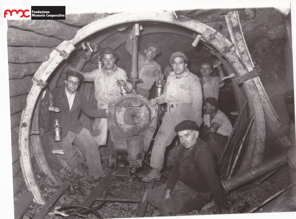 Foto 3. Minatori della miniera di Baccinello, Ribolla 1953